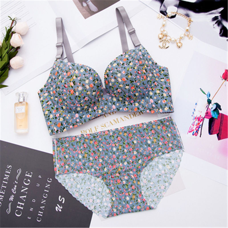 Double Padded Flower Design Bra & Underwear Set