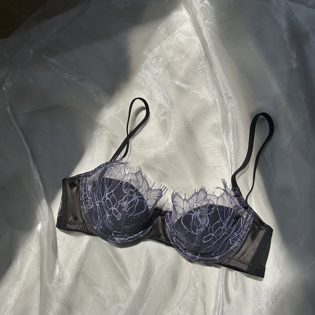 French Style Net Elegant Non Padded Bra Set