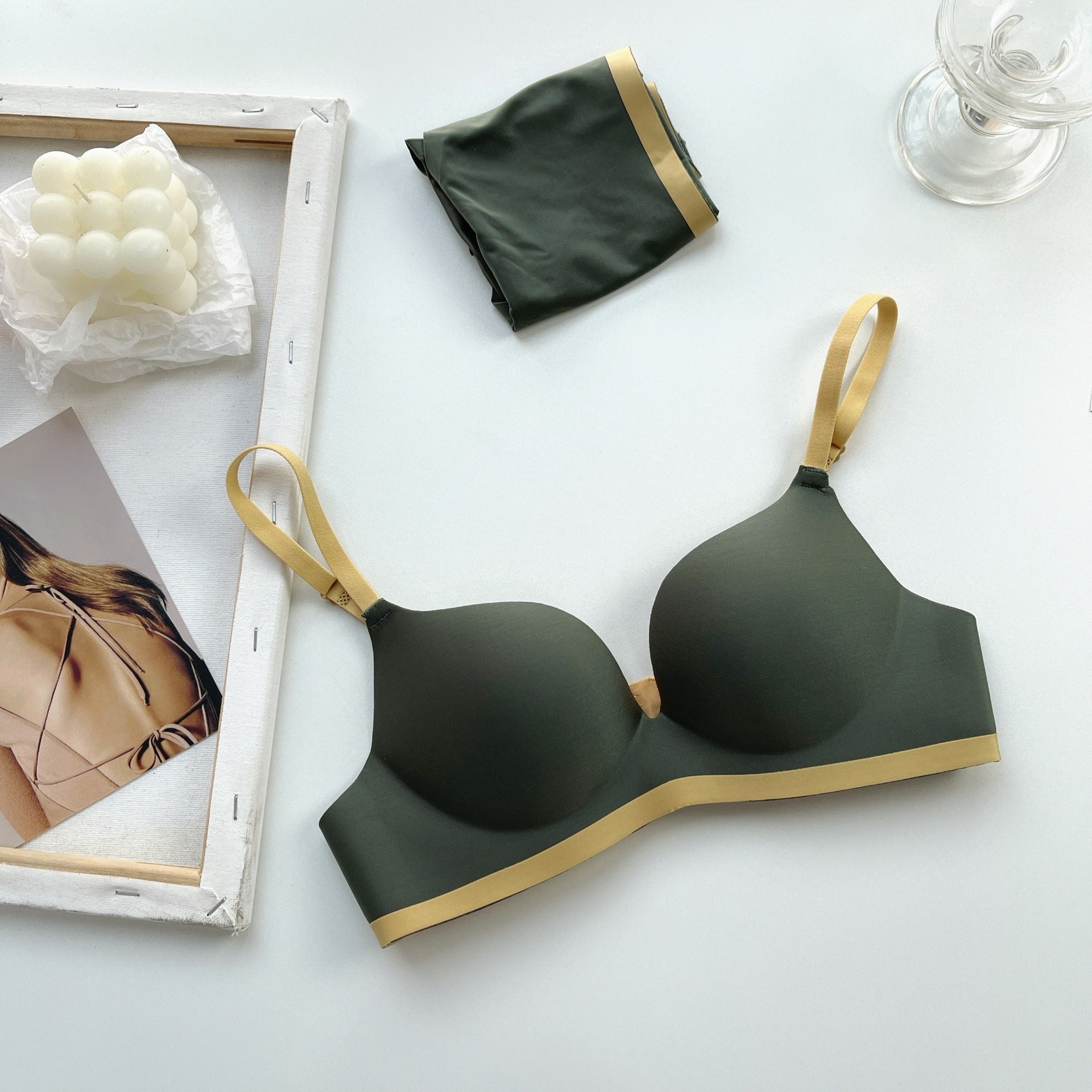 Linning Seamless  Double Padded Soft Bra Set